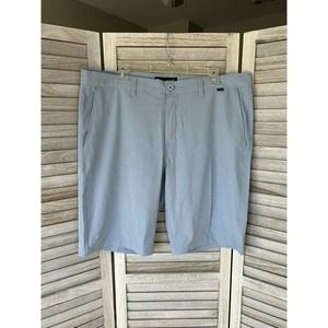Travis Matthews Shorts Mens Size 38 Light Blue Stretch Casual Performance Chino